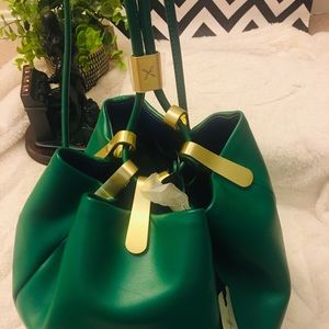 Beautiful Green Bag pack